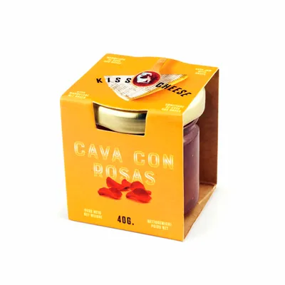 Kiss the Cheese Cava & Rose petal mini jam